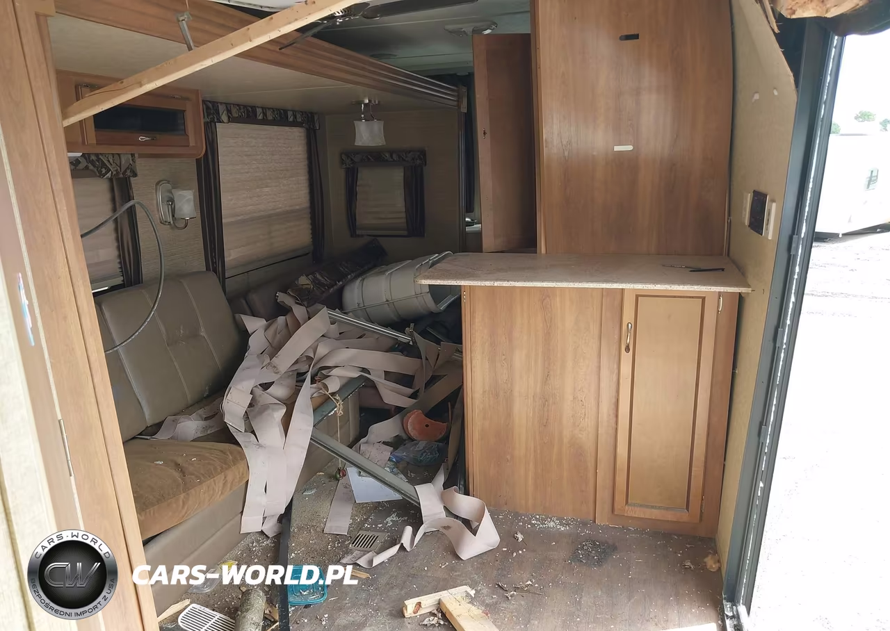 2016 Coachmen Catalina 293Rlds VIN:5ZT2CA4B3GT008313 - 8