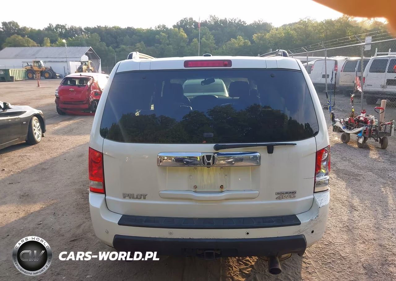 2011 Honda Pilot Touring VIN:5FNYF4H99BB095335 - 16