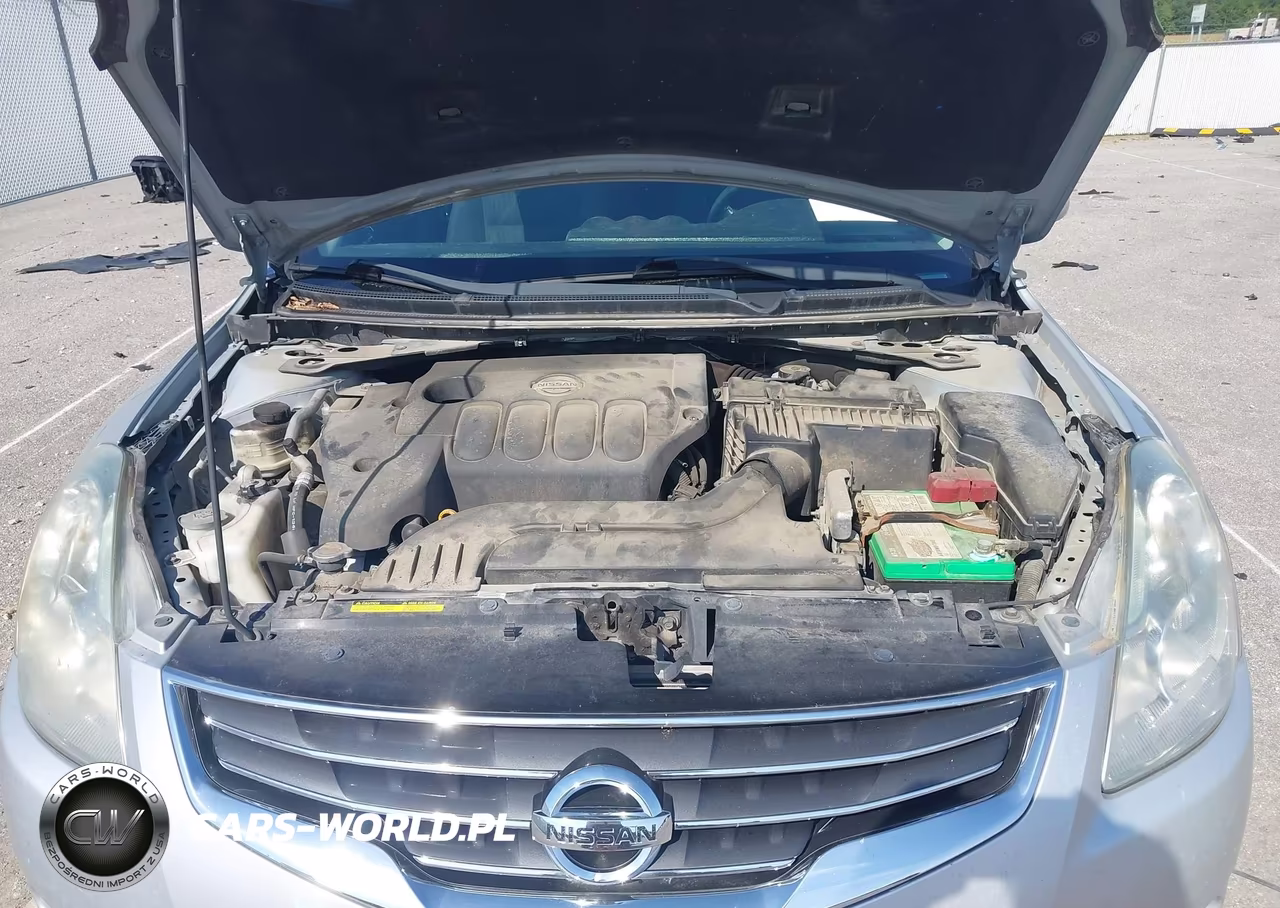 2011 Nissan Altima 2.5 S VIN:1N4AL2AP8BC167037 - 10