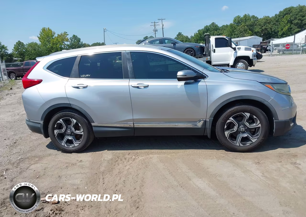 2018 Honda Cr-V Touring VIN:7FARW1H99JE021001 - 13