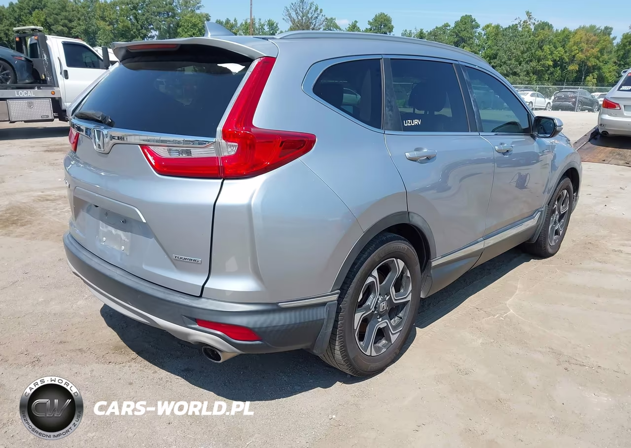 2018 Honda Cr-V Touring VIN:7FARW1H99JE021001 - 4