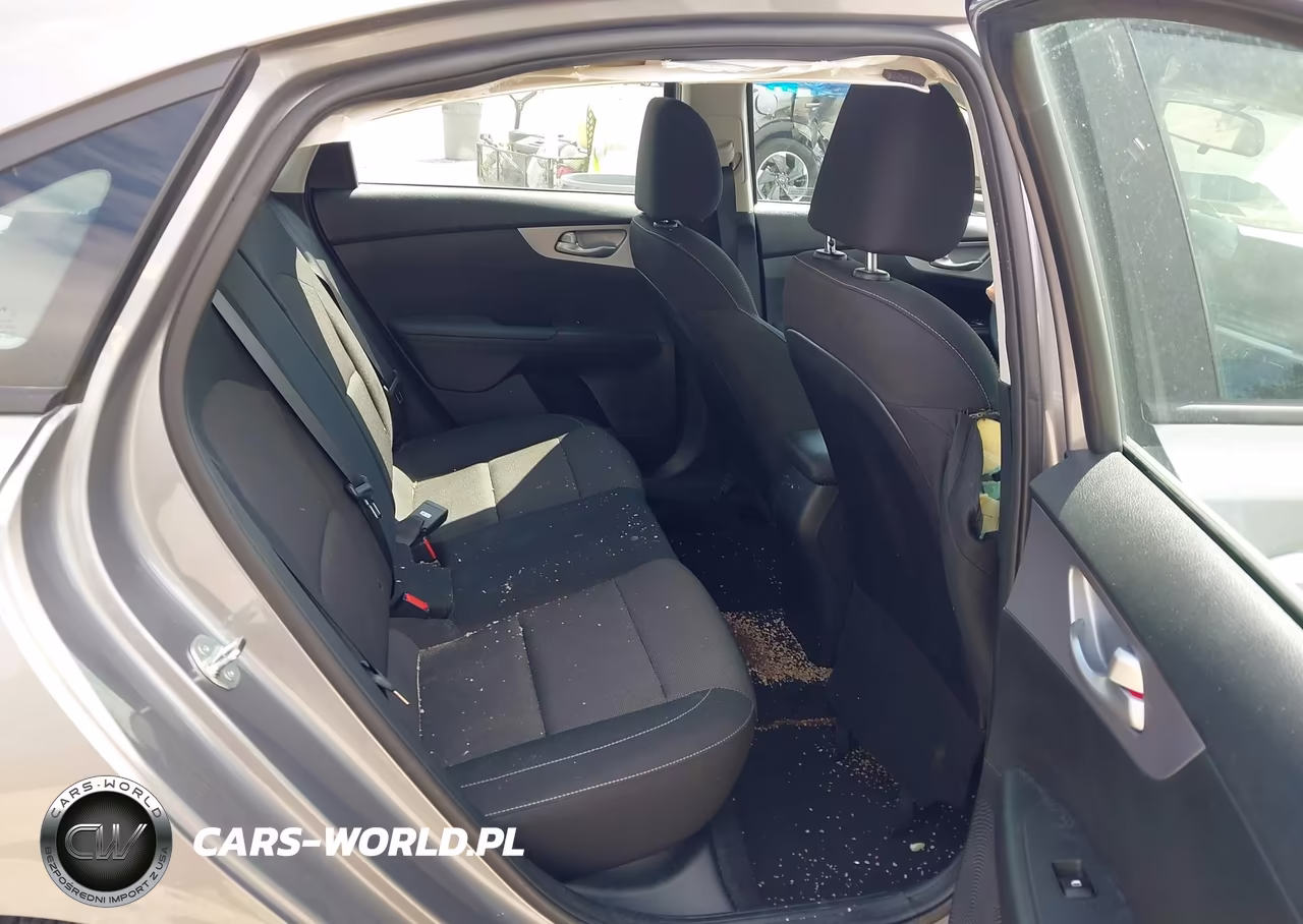 2024 Kia Forte Lxs VIN:3KPF24AD8RE836172 - 8