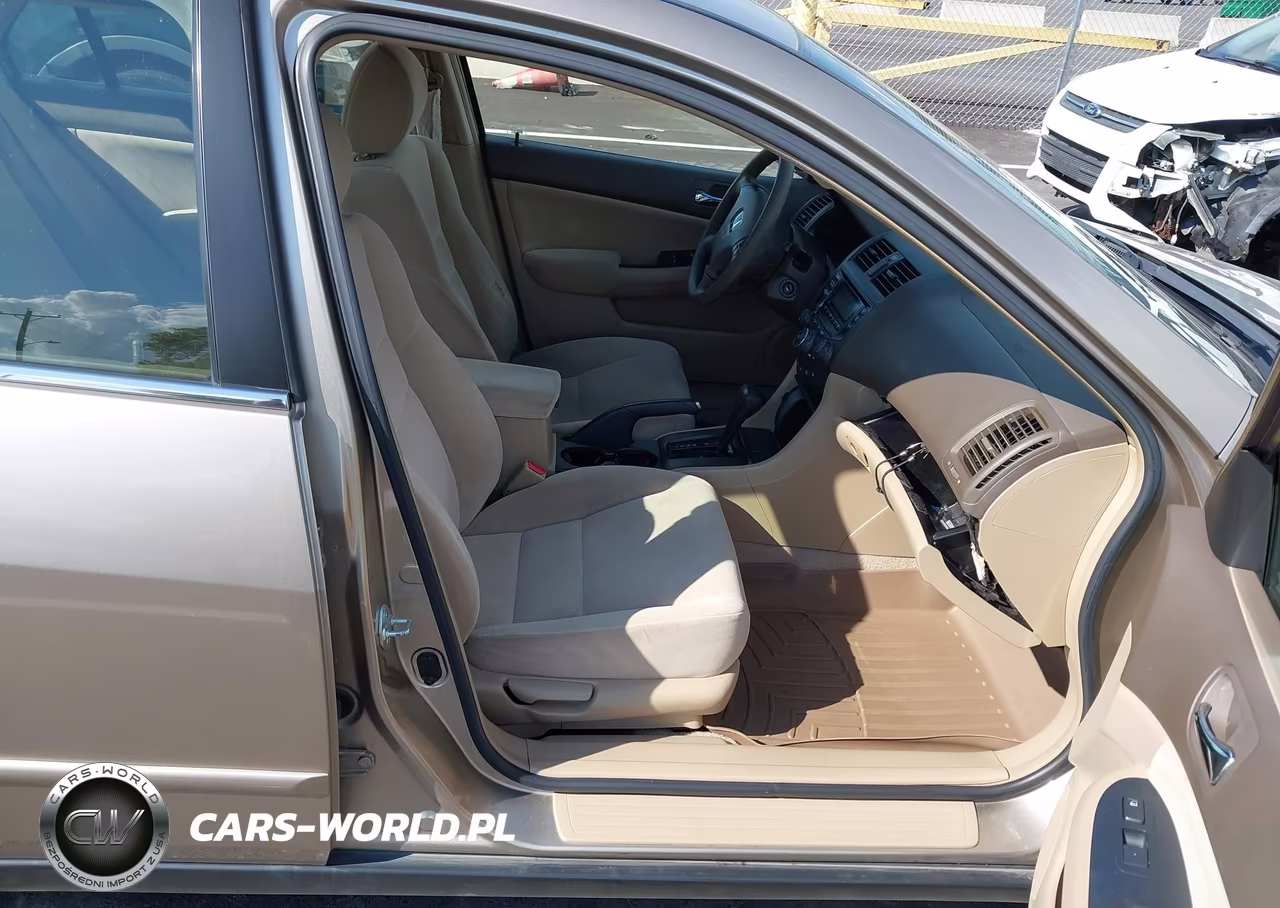 2004 Honda Accord 2.4 Lx VIN:JHMCM56364C001091 - 5