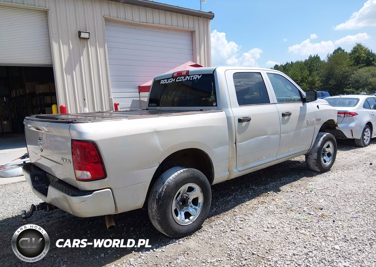 2015 Ram 1500 Tradesman VIN:3C6RR7KT9FG652382 - 4