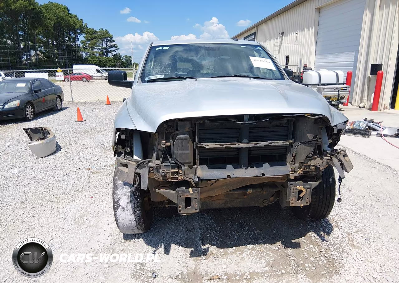 2015 Ram 1500 Tradesman VIN:3C6RR7KT9FG652382 - 6