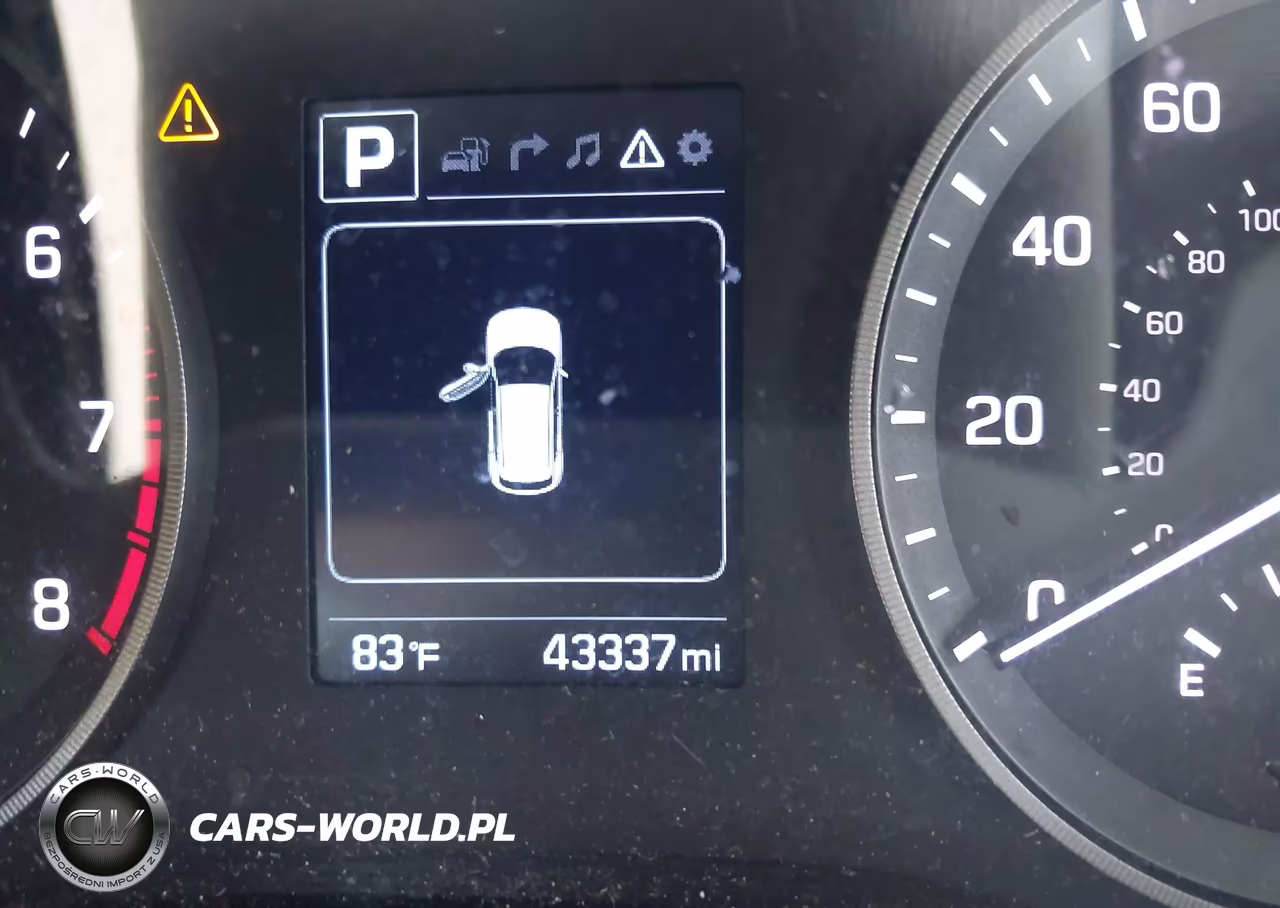 2016 Hyundai Tucson Limited VIN:KM8J33A2XGU119928 - 15