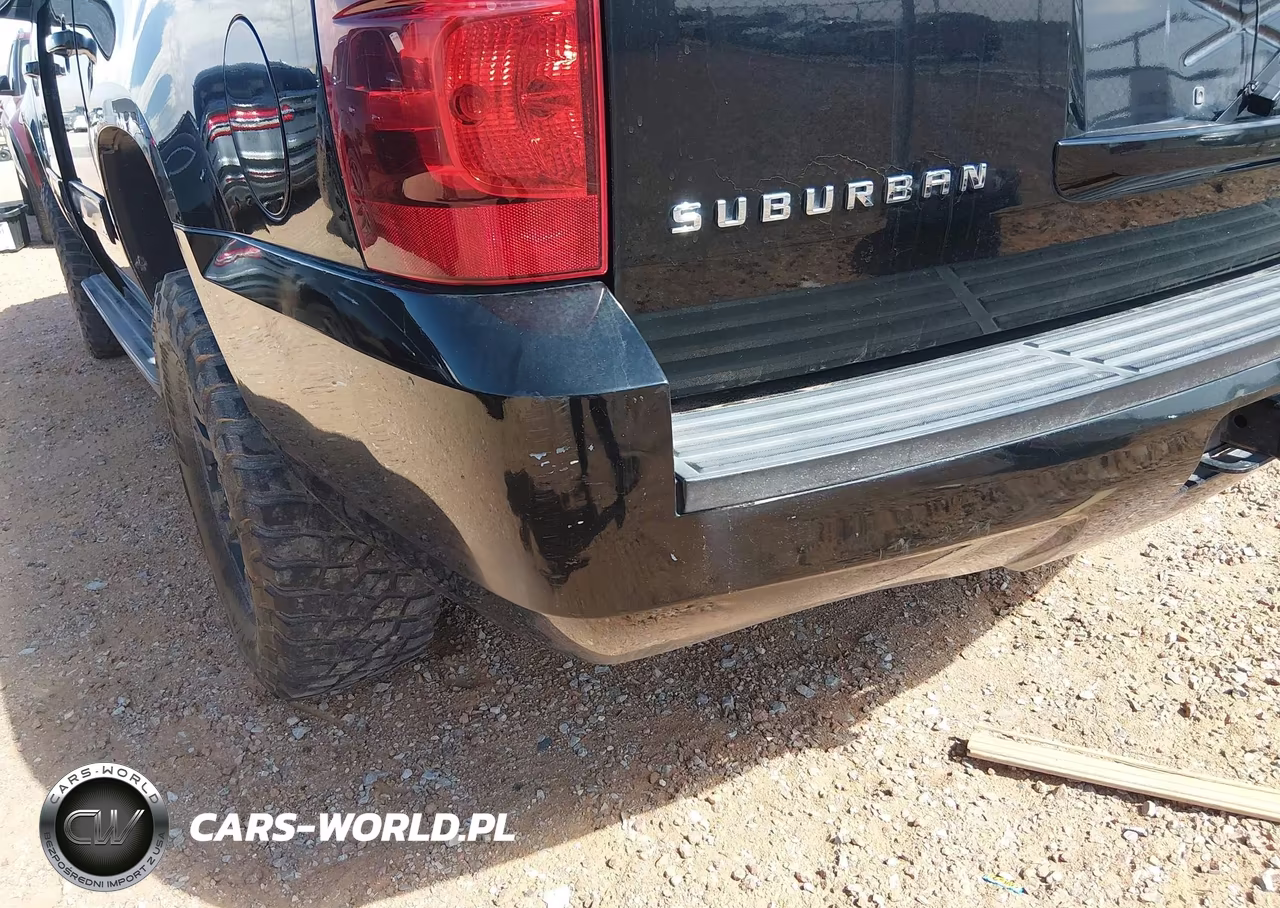 2011 Chevrolet Suburban 1500 Ls VIN:1GNSKHE3XBR149073 - 6