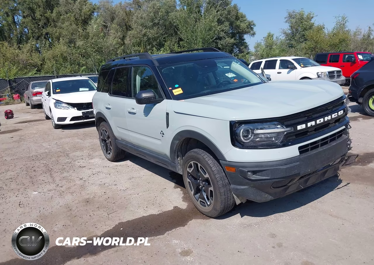 2021 Ford Bronco Sport Outer Banks VIN:3FMCR9C63MRA02642 - 1