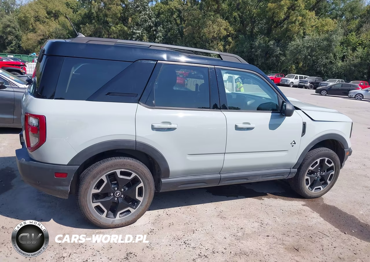 2021 Ford Bronco Sport Outer Banks VIN:3FMCR9C63MRA02642 - 13
