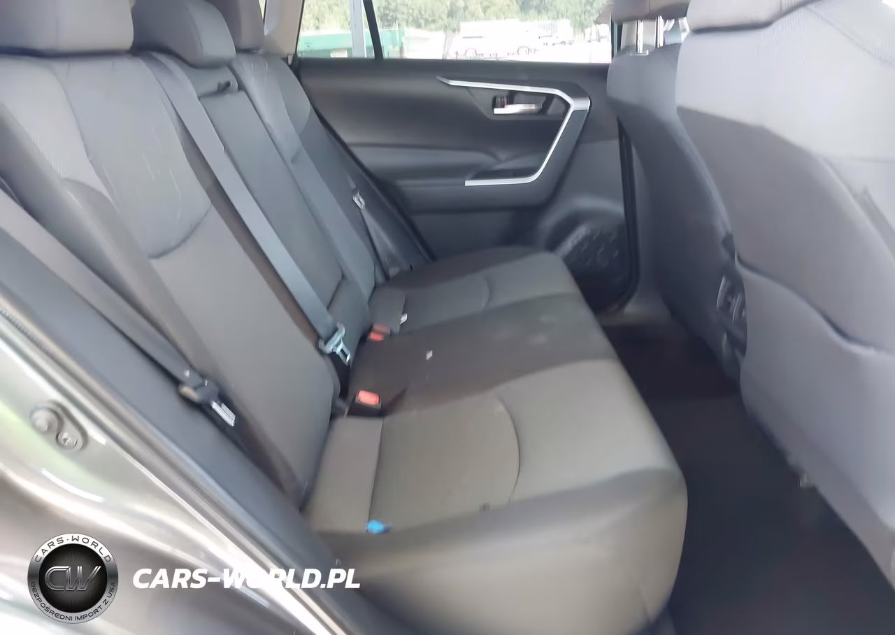 2025 Toyota Rav4 Xle VIN:2T3W1RFV8SC355710 - 8