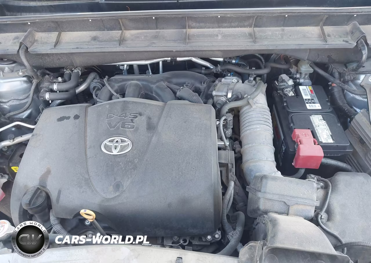 2021 Toyota Highlander Le VIN:5TDBZRBH9MS112045 - 10