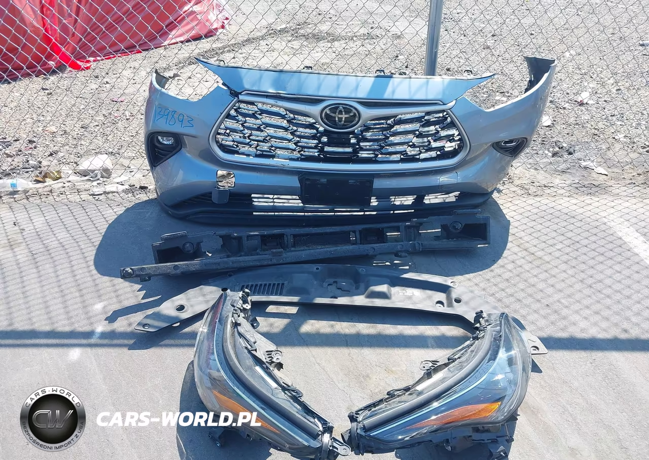 2021 Toyota Highlander Le VIN:5TDBZRBH9MS112045 - 12