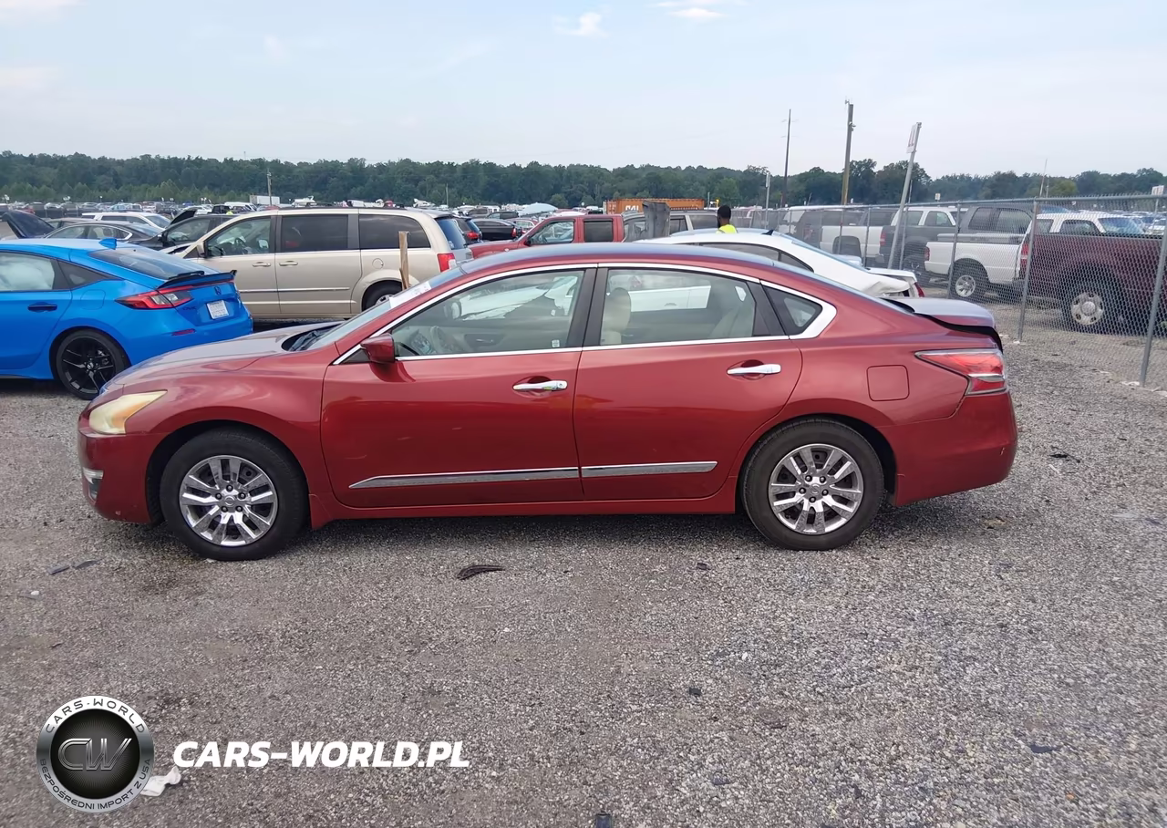 2015 Nissan Altima 2.5 S VIN:1N4AL3AP2FN306157 - 14