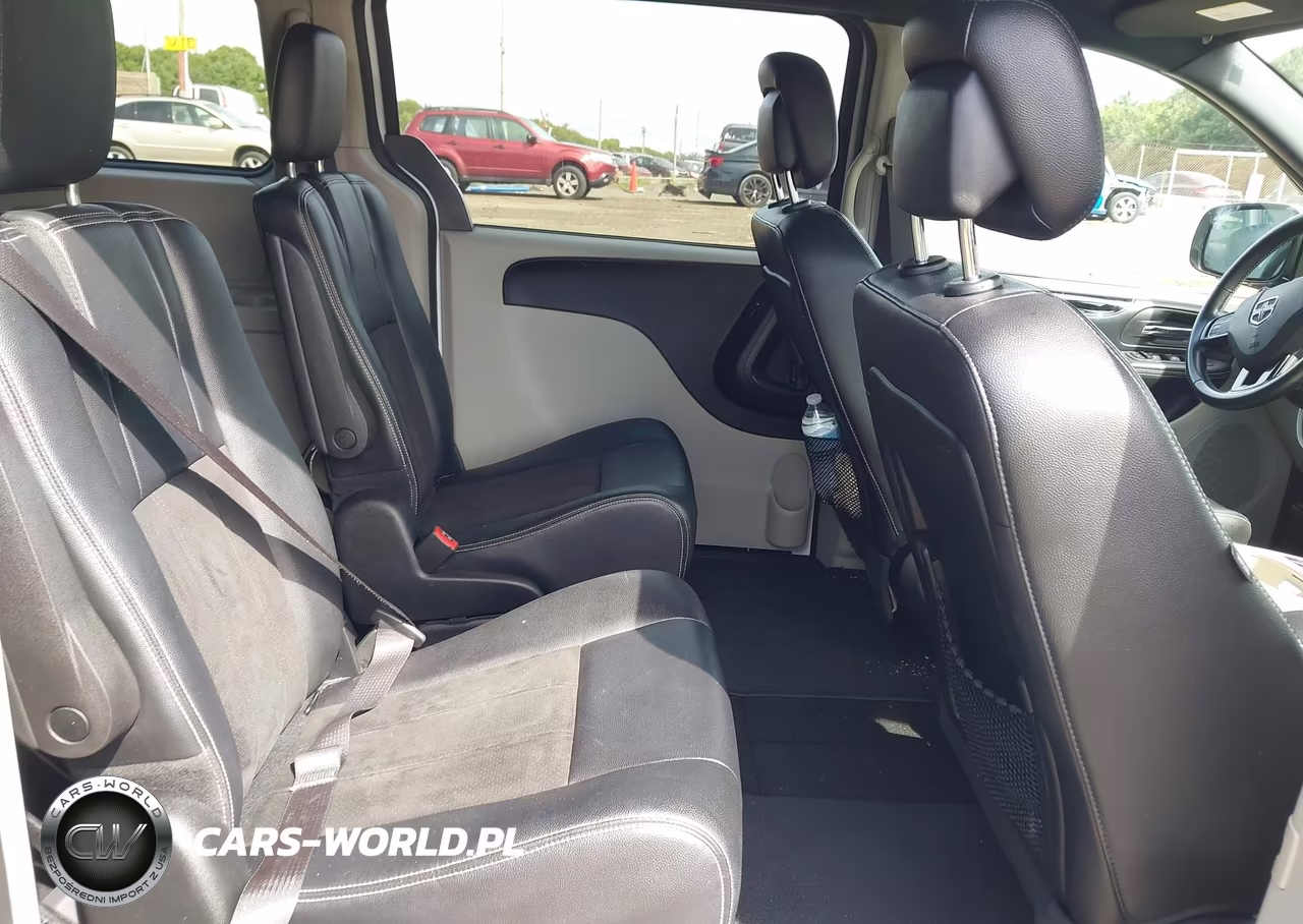 2019 Dodge Grand Caravan Sxt VIN:2C4RDGCG7KR546042 - 8