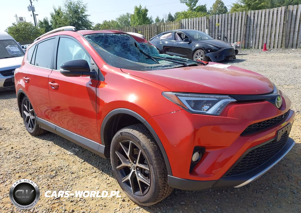 2016 Toyota Rav4 Se – zdjęcie 1 z 12