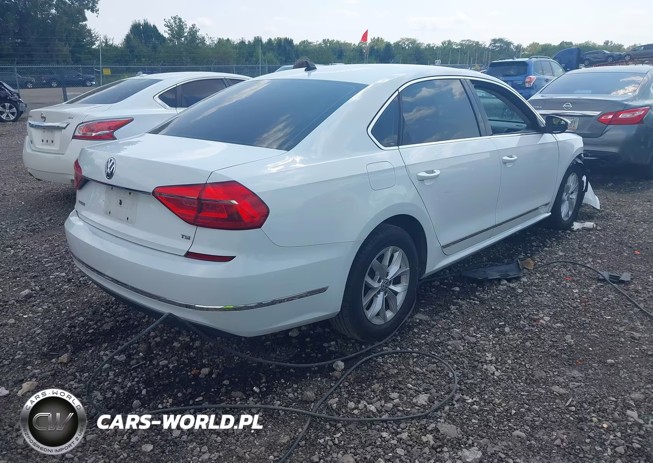 2016 Volkswagen Passat 1.8T S VIN:1VWAT7A39GC056134 - 4