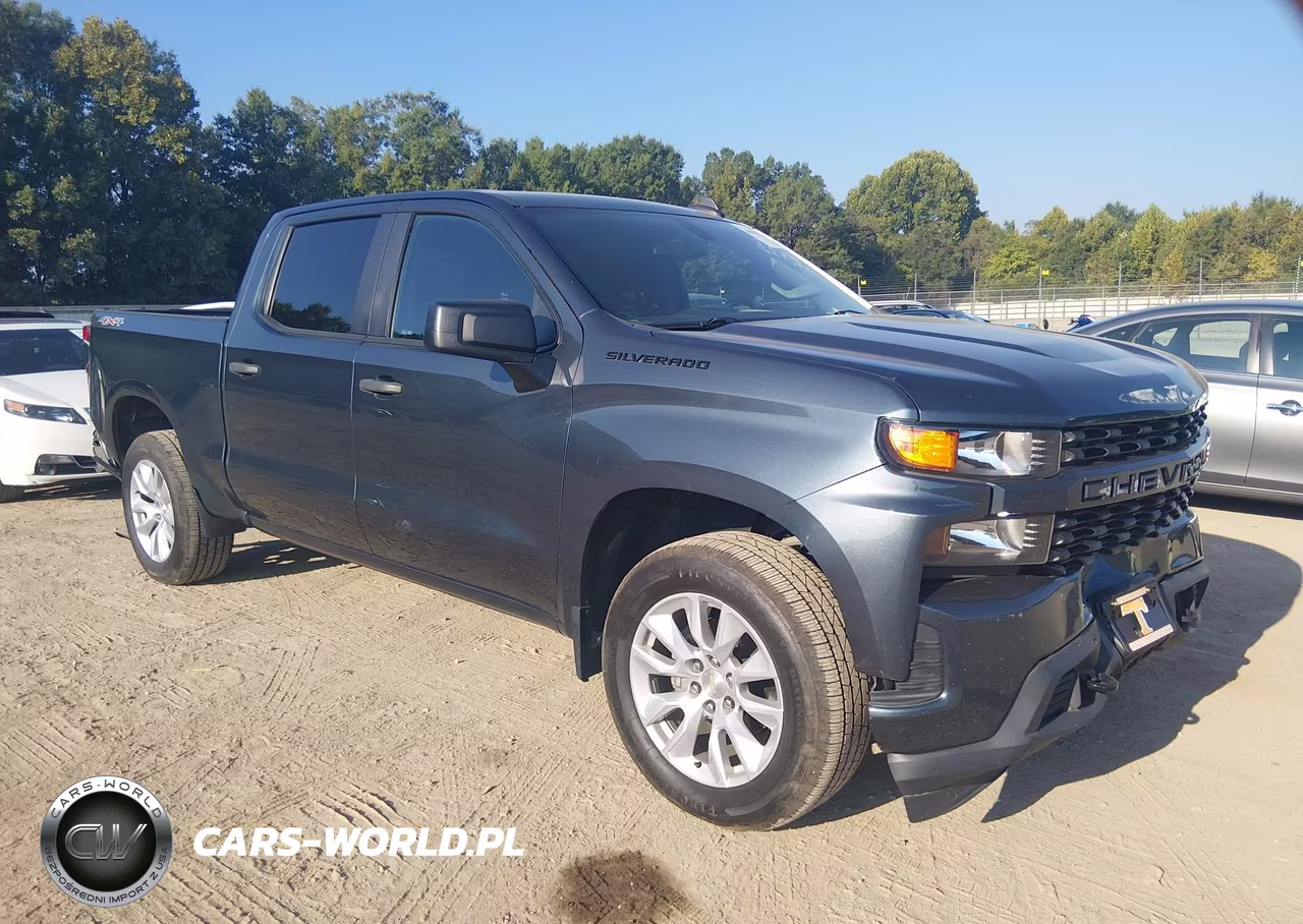 2021 Chevrolet Silverado 1500 4Wd Short Bed Custom – zdjęcie 1 z 16