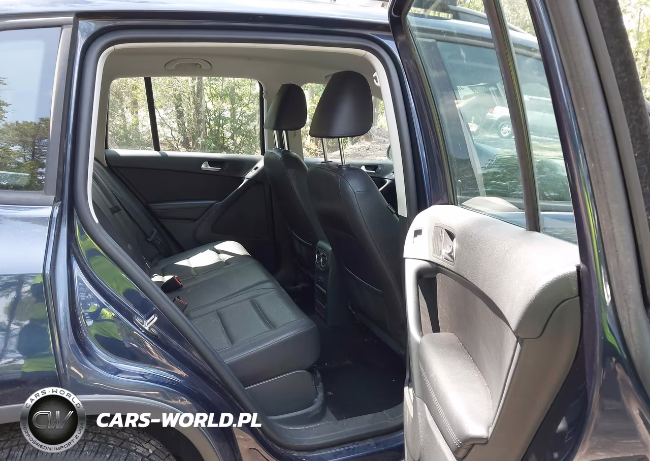 2016 Volkswagen Tiguan S VIN:WVGAV7AX6GW533905 - 8