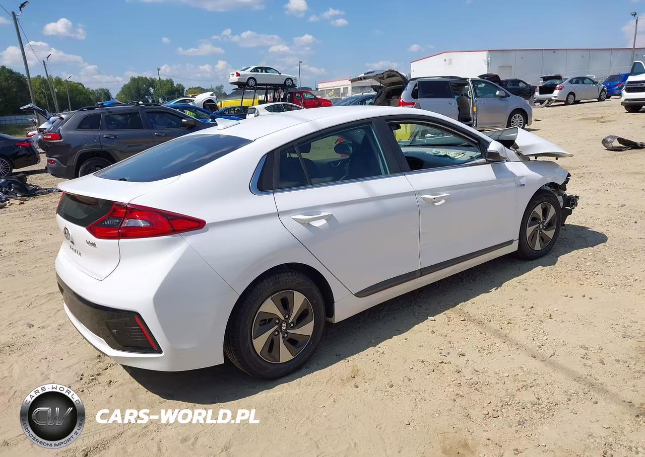 2017 Hyundai Ioniq Hybrid Sel VIN:KMHC75LC8HU048115 - 4