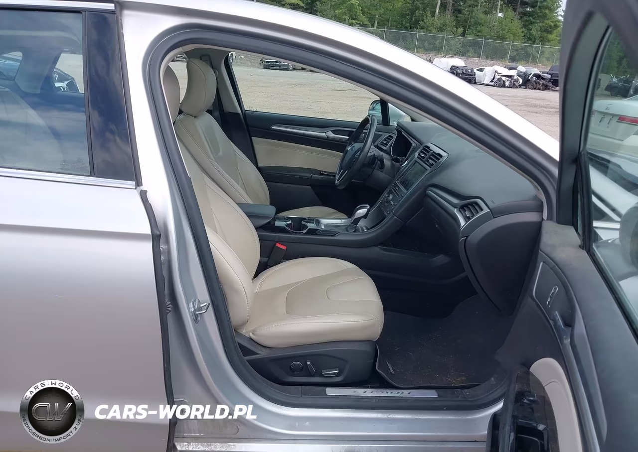 2016 Ford Fusion Titanium VIN:3FA6P0K99GR400303 - 5