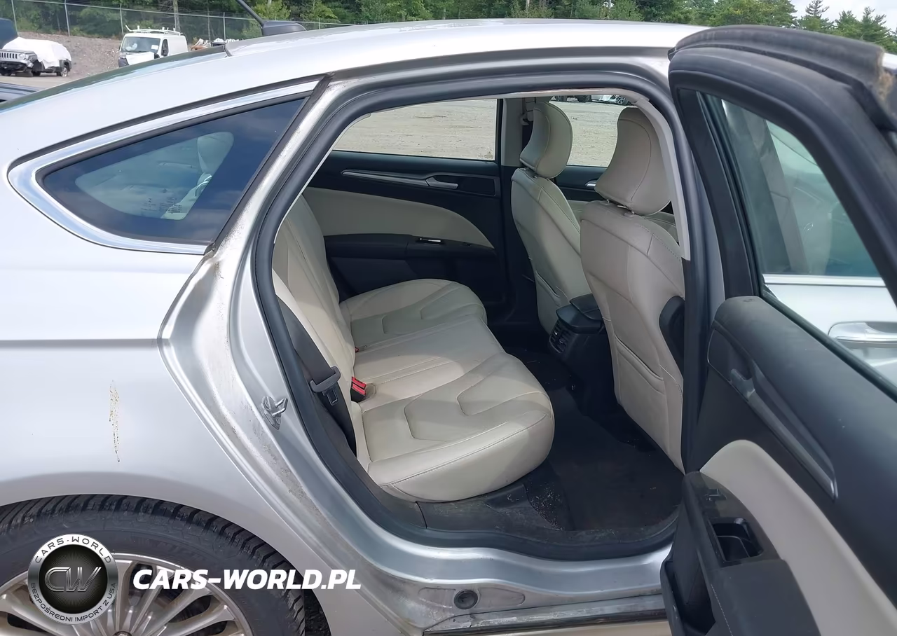 2016 Ford Fusion Titanium VIN:3FA6P0K99GR400303 - 8