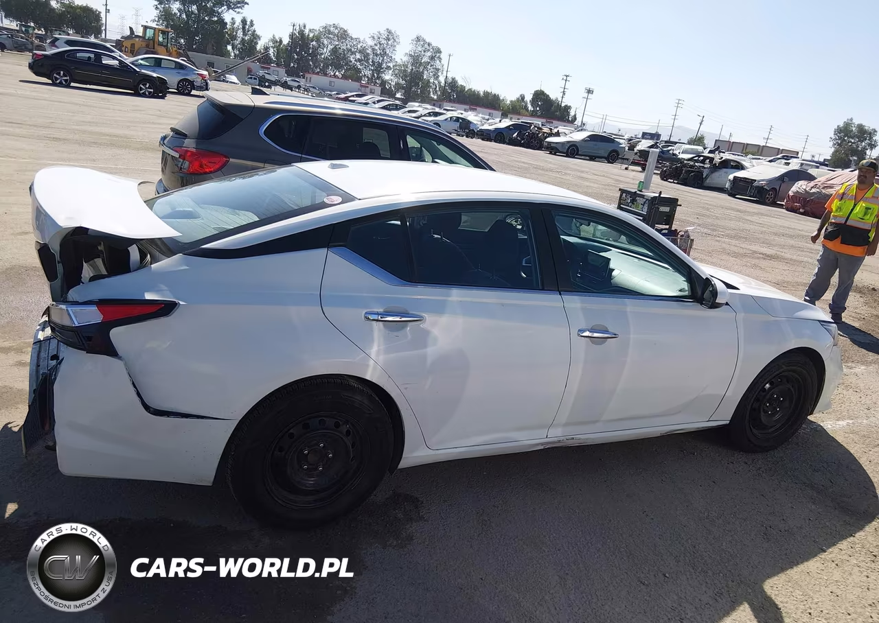 2019 Nissan Altima 2.5 S VIN:1N4BL4BV8KC221613 - 12