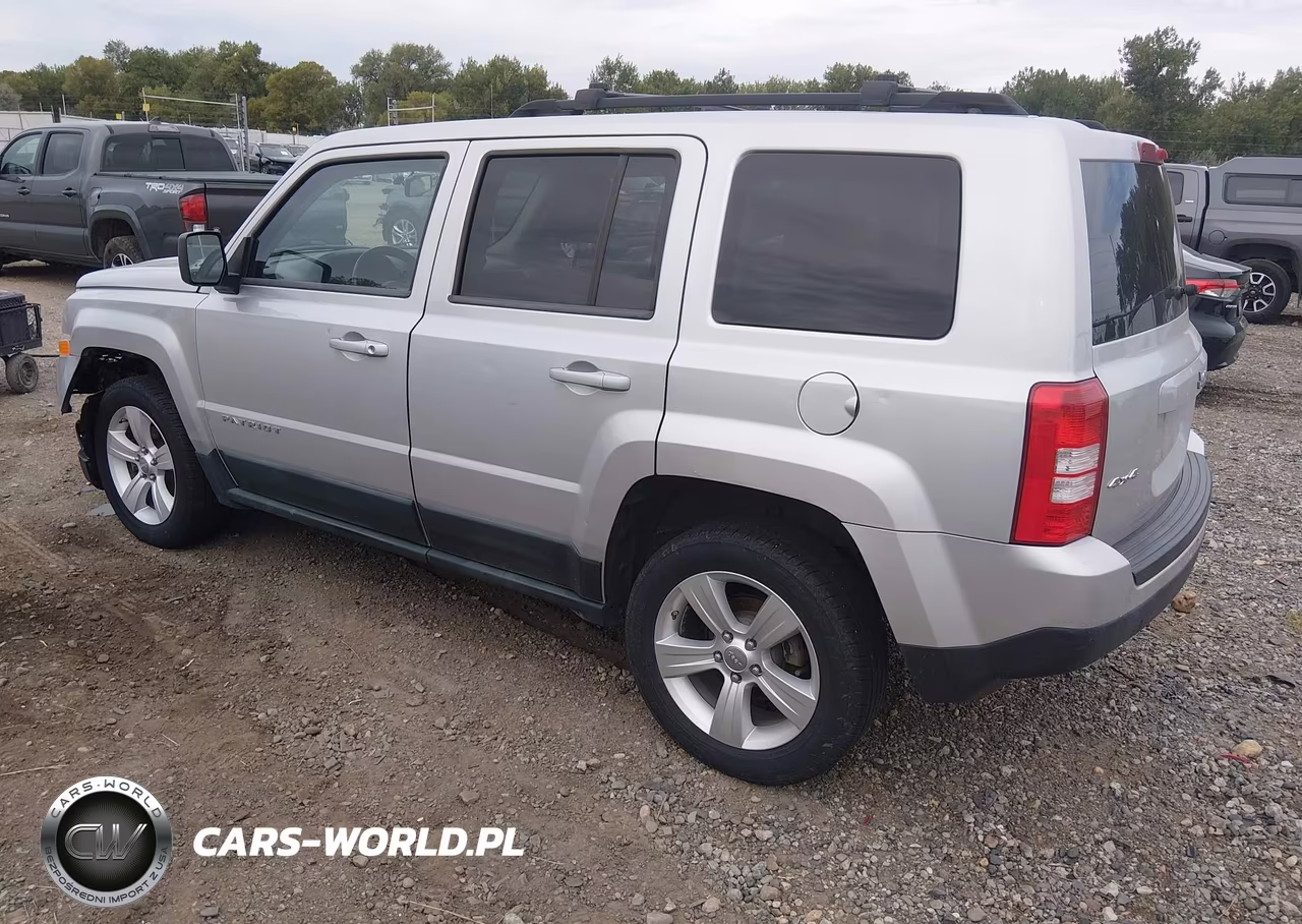 2011 Jeep Patriot Sport VIN:1J4NF1GB8BD210644 - 3