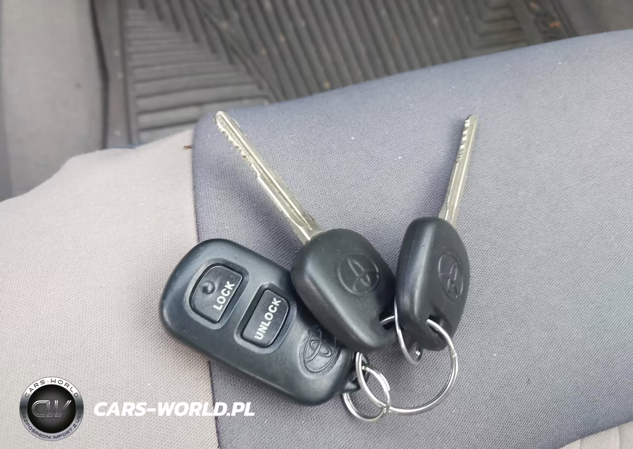 2008 Toyota Corolla Le VIN:1NXBR32EX8Z039039 - 11