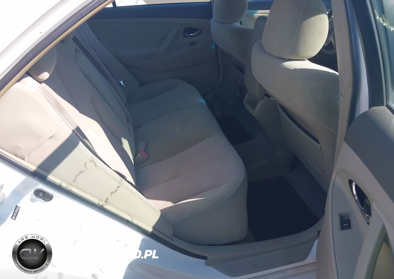 2010 Toyota Camry Le VIN:4T1BF3EK7AU510113 - 8