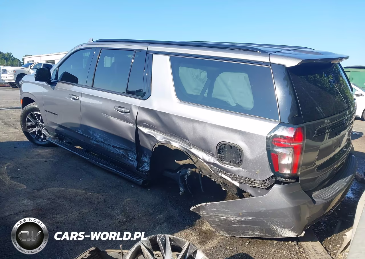 2022 Chevrolet Suburban 4Wd Z71 VIN:1GNSKDKD7NR174538 - 3