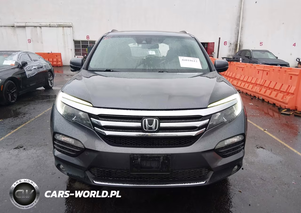 2017 Honda Pilot Touring VIN:5FNYF6H95HB004307 - 13