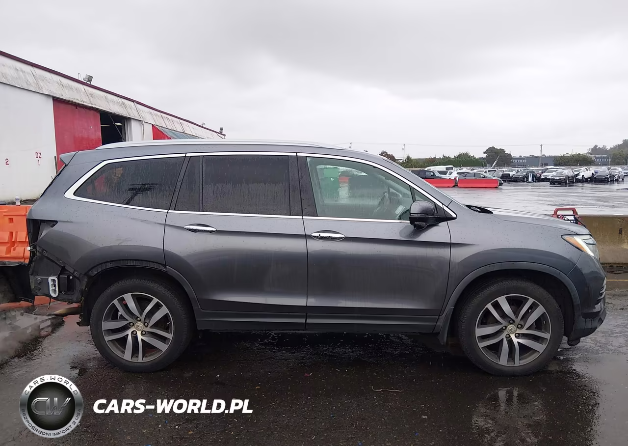 2017 Honda Pilot Touring VIN:5FNYF6H95HB004307 - 14