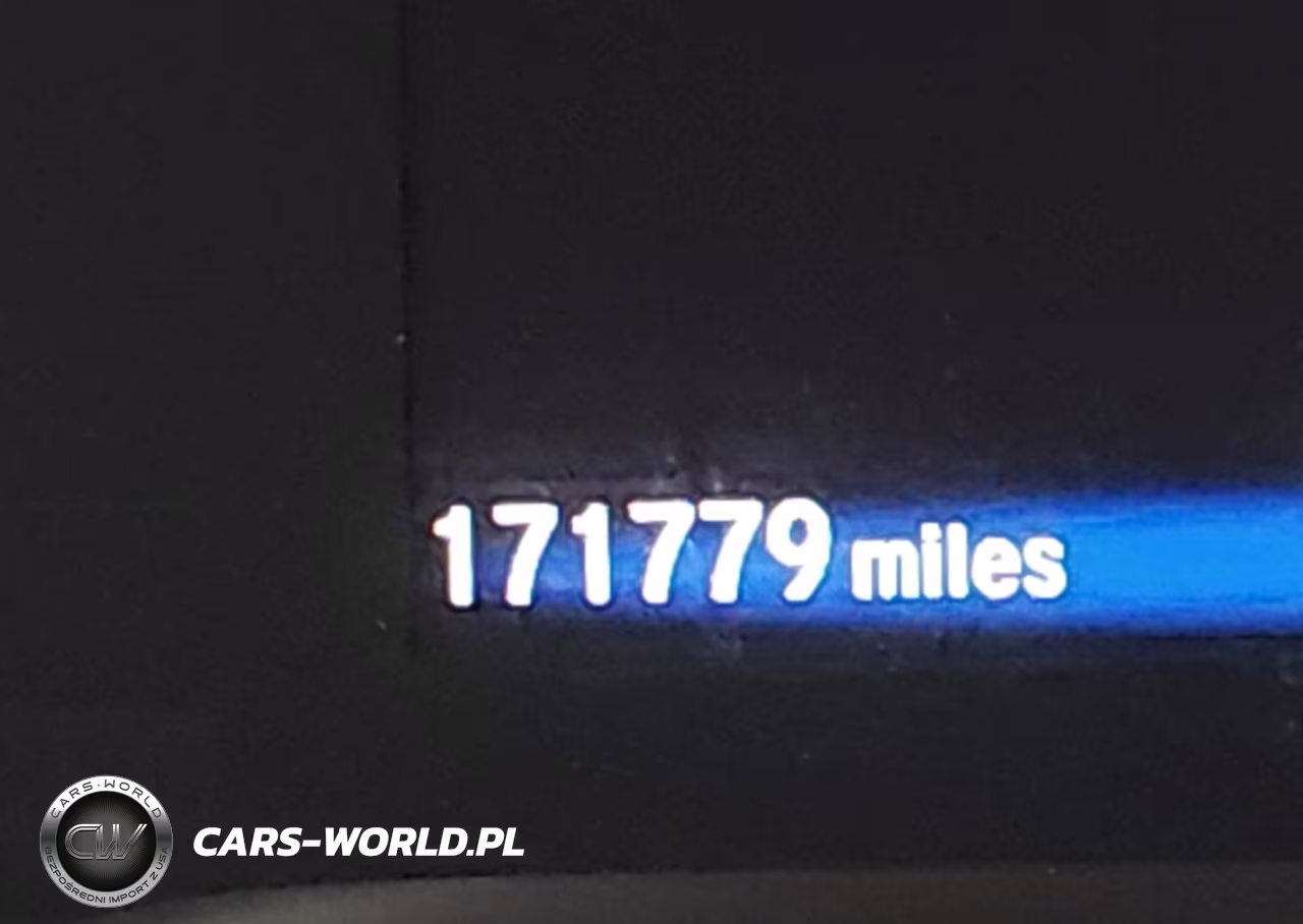 2017 Honda Pilot Touring VIN:5FNYF6H95HB004307 - 16