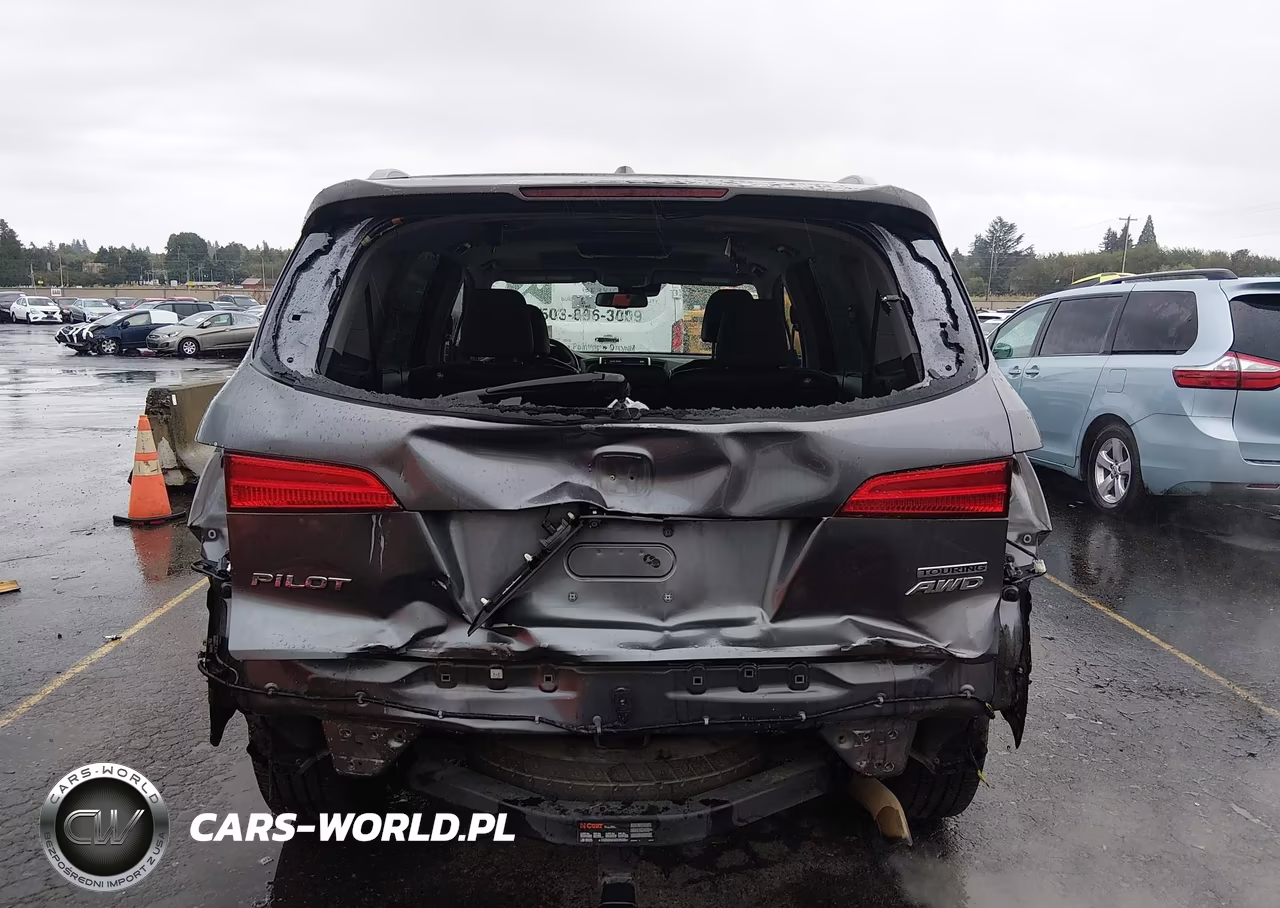 2017 Honda Pilot Touring VIN:5FNYF6H95HB004307 - 17