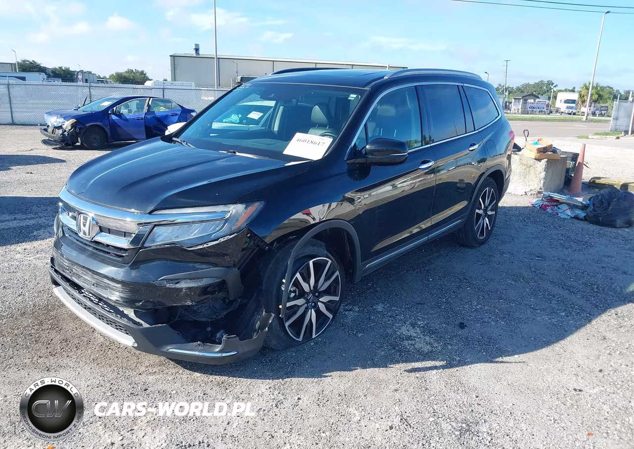 2019 Honda Pilot Touring VIN:5FNYF5H61KB034363 - 2