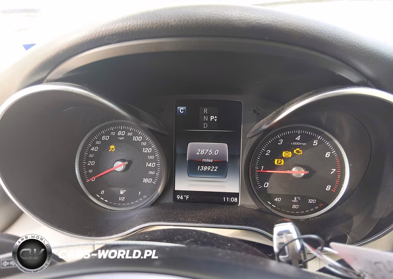 2017 Mercedes-Benz C 300 VIN:55SWF4JB9HU208325 - 7