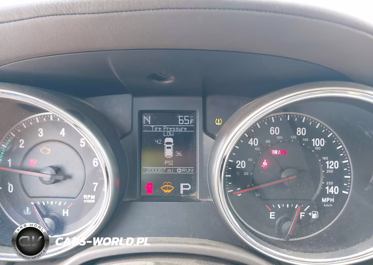 2012 Jeep Grand Cherokee Overland VIN:1C4RJFCG5CC220706 - 7