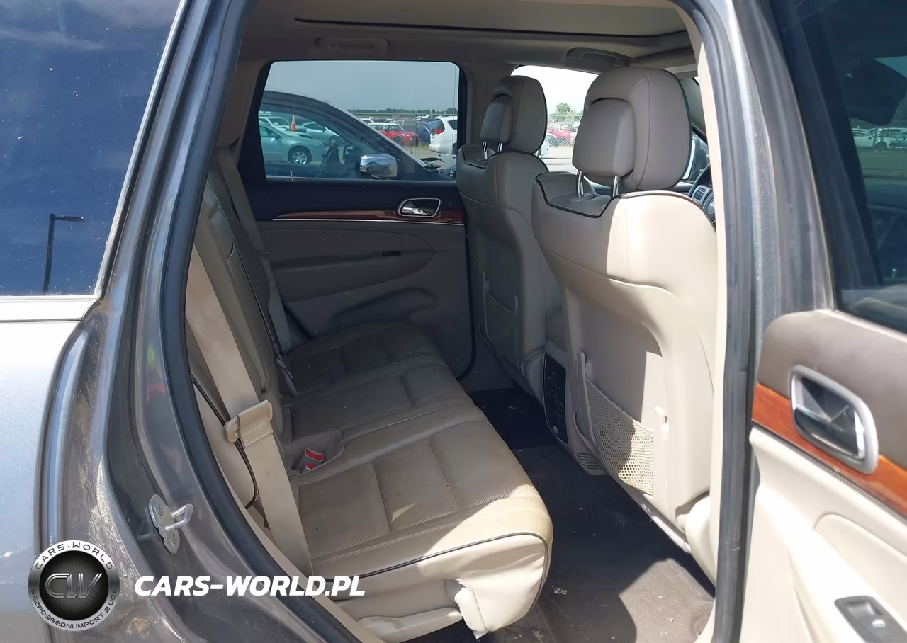 2012 Jeep Grand Cherokee Overland VIN:1C4RJFCG5CC220706 - 8
