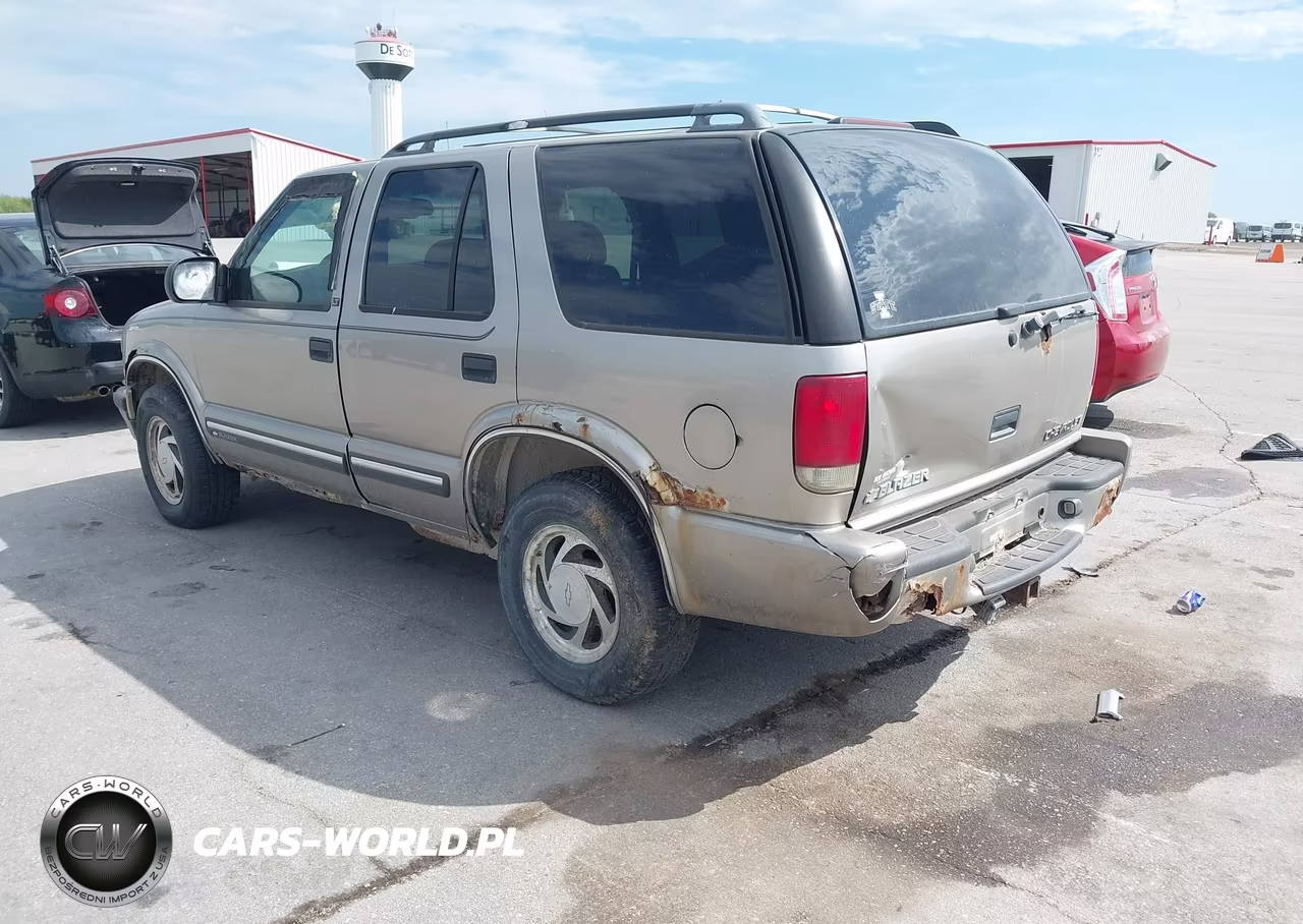 2001 Chevrolet Blazer Lt VIN:1GNDT13W512106469 - 3