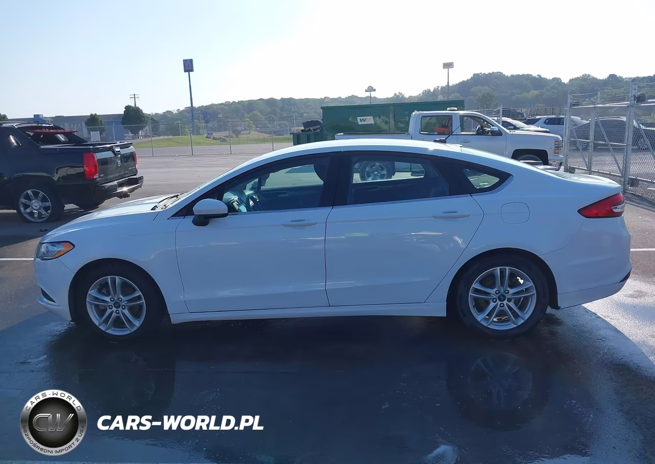 2018 Ford Fusion Se VIN:3FA6P0H71JR267422 - 14