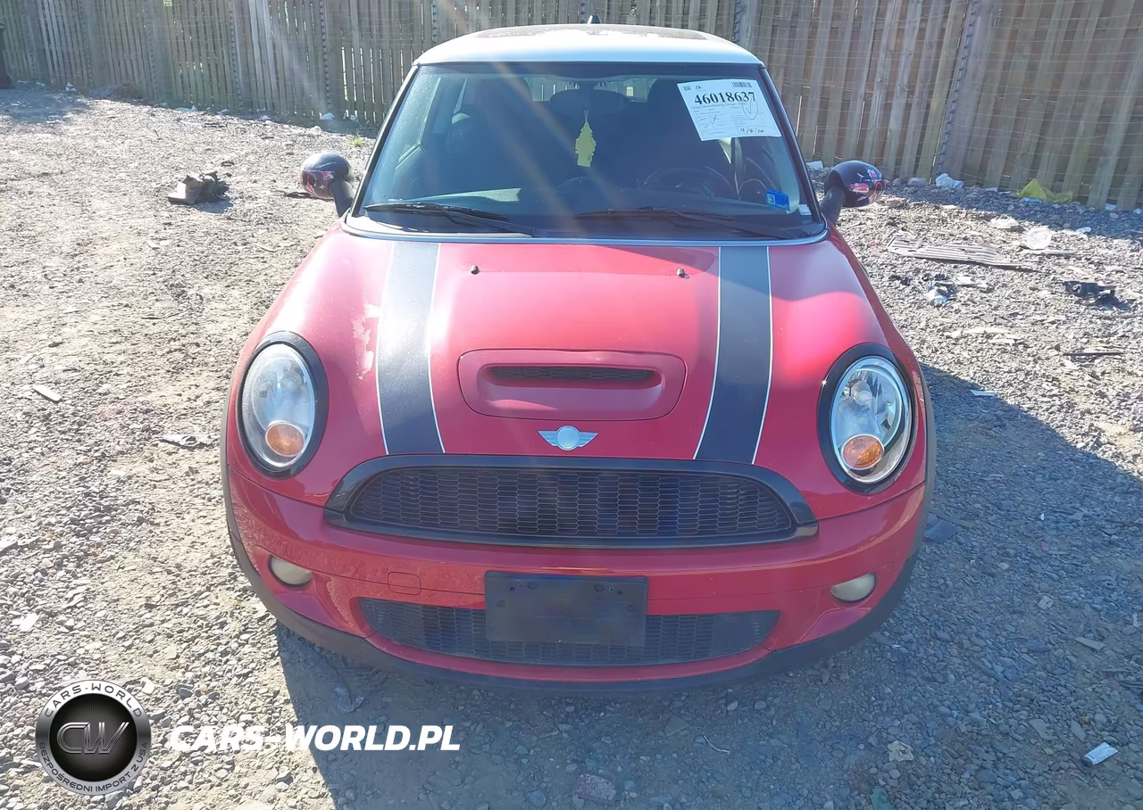 2009 Mini Cooper S VIN:WMWMF73569TW82648 - 12