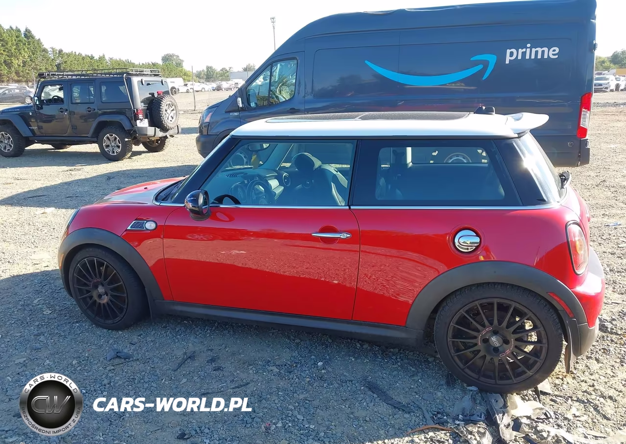 2009 Mini Cooper S VIN:WMWMF73569TW82648 - 14