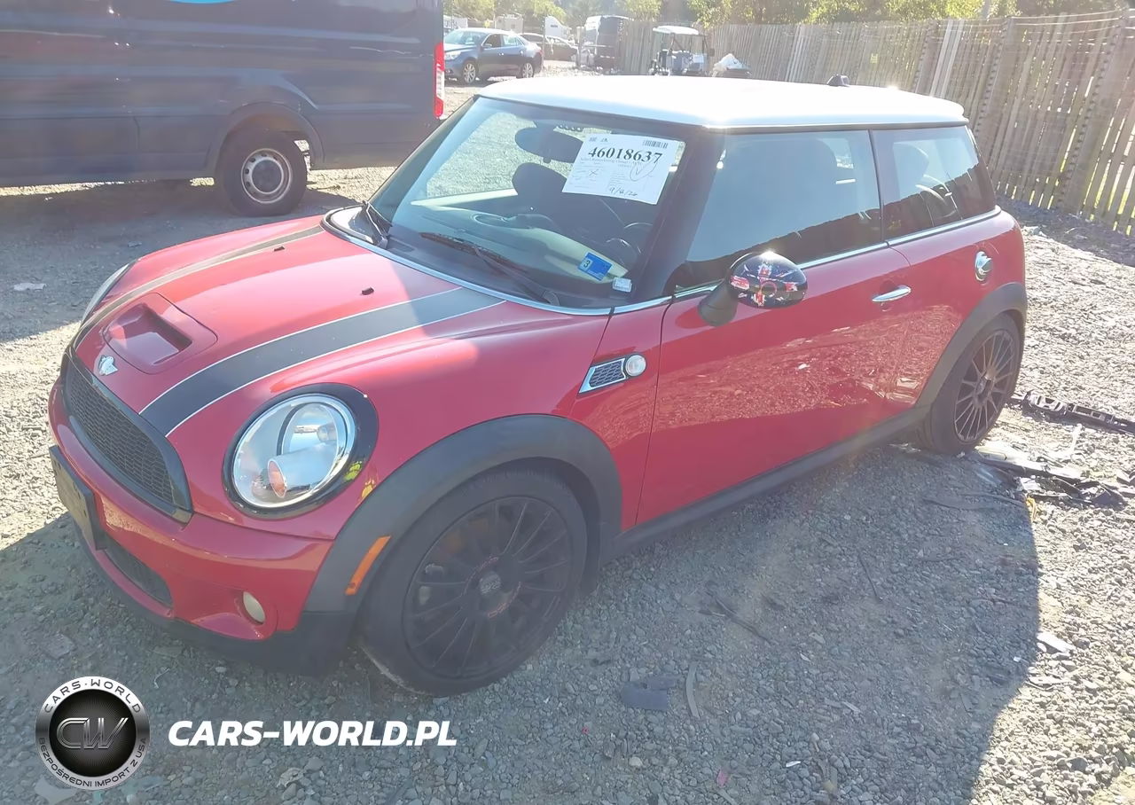 2009 Mini Cooper S VIN:WMWMF73569TW82648 - 2