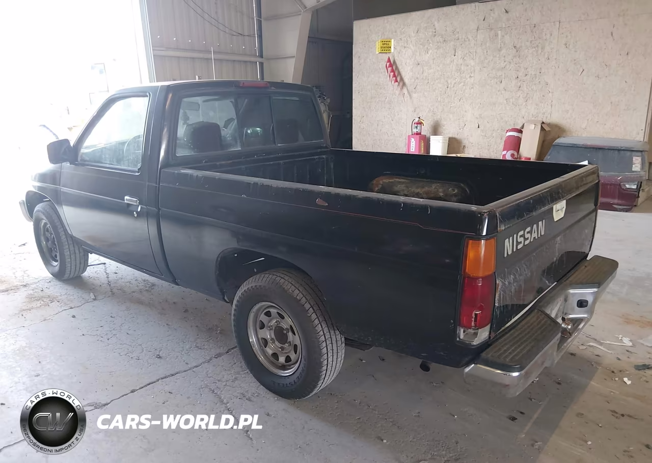 1997 Nissan 4X2 Truck Xe VIN:1N6SD11S9VC430373 - 3