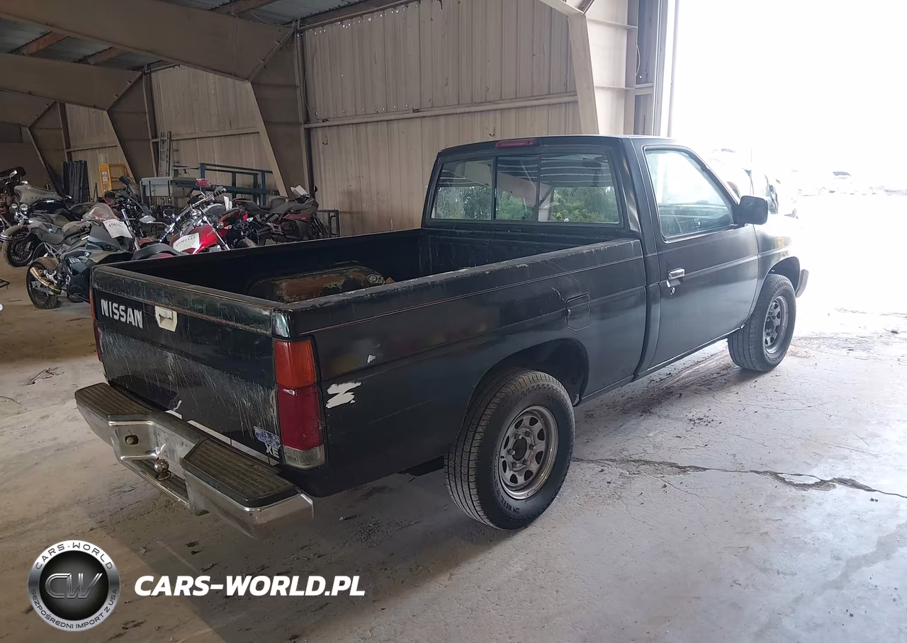 1997 Nissan 4X2 Truck Xe VIN:1N6SD11S9VC430373 - 4