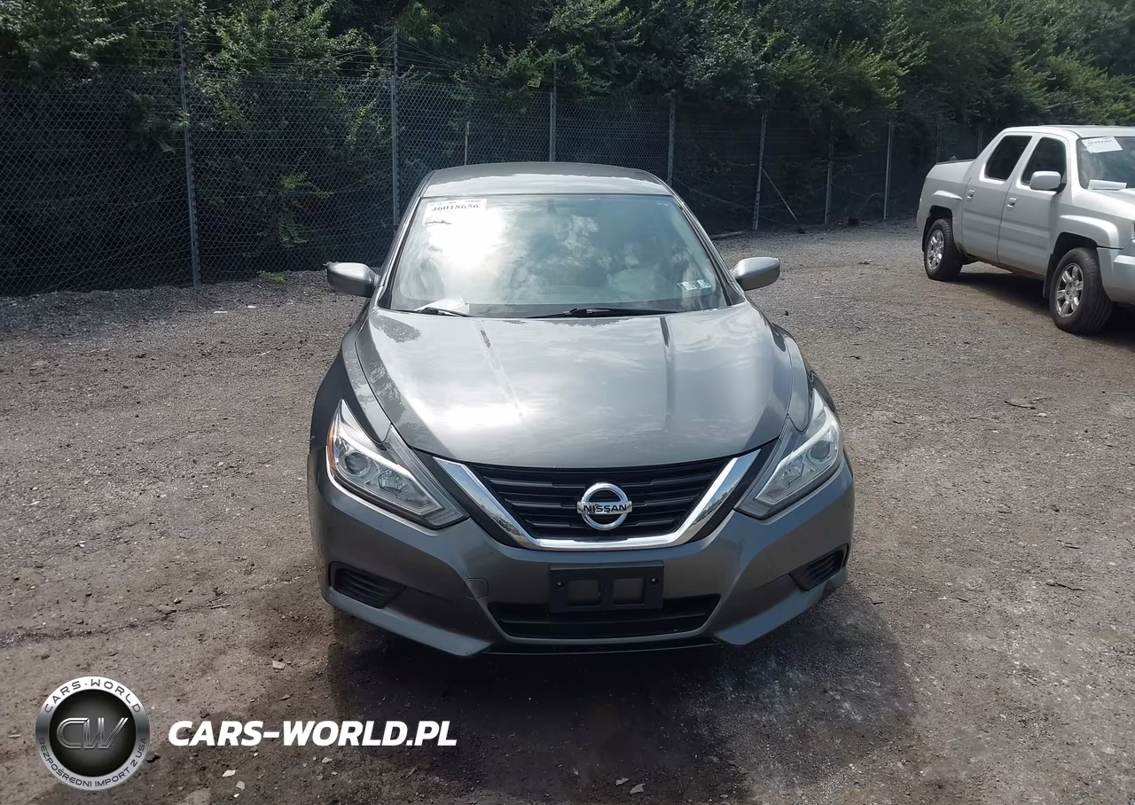 2018 Nissan Altima 2.5 S VIN:1N4AL3AP3JC286375 - 12