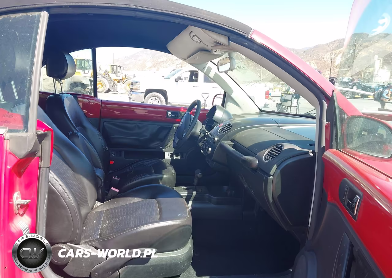 2006 Volkswagen New Beetle 2.5 VIN:3VWRF31Y96M305477 - 5