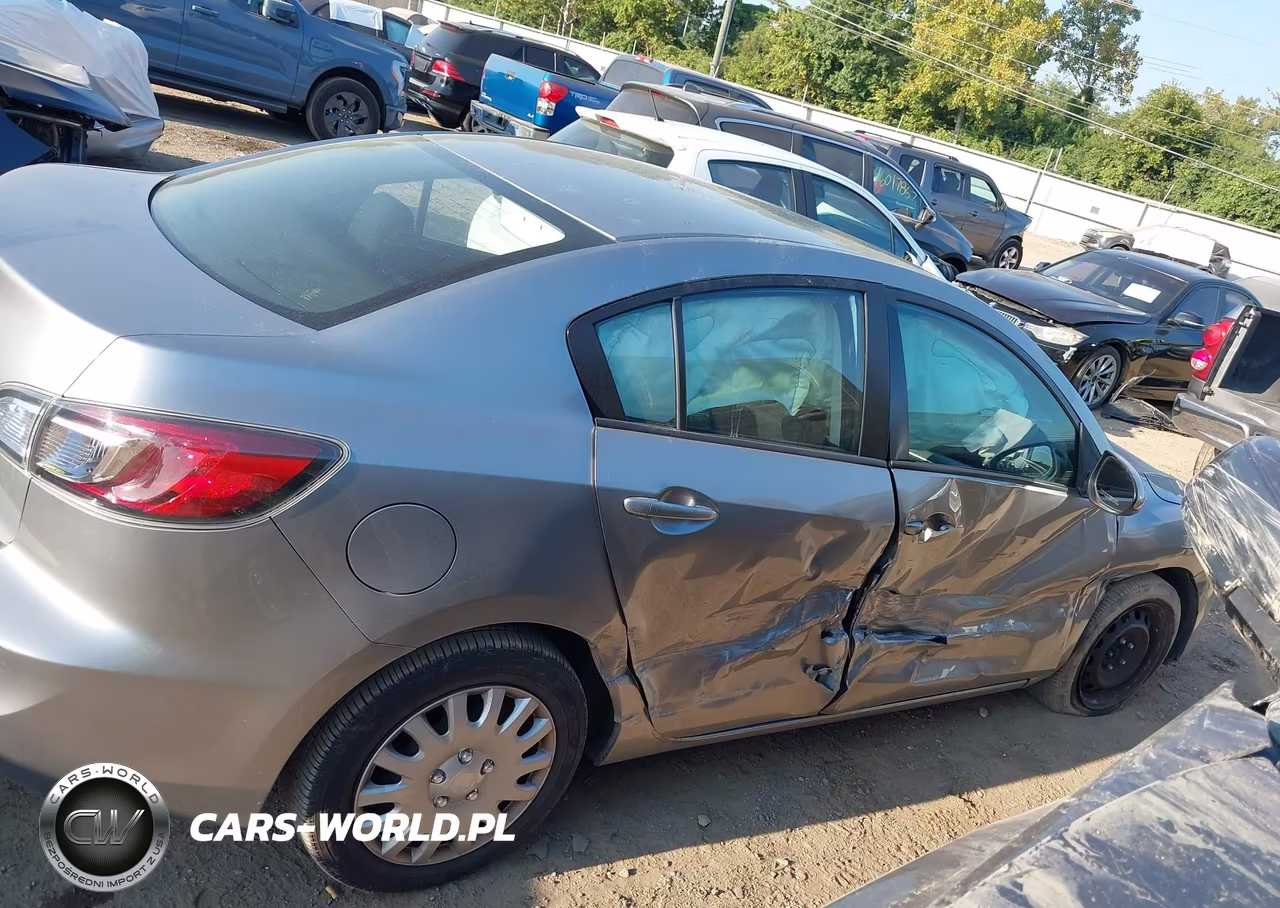 2013 Mazda Mazda3 I Sv VIN:JM1BL1TFXD1829079 - 13