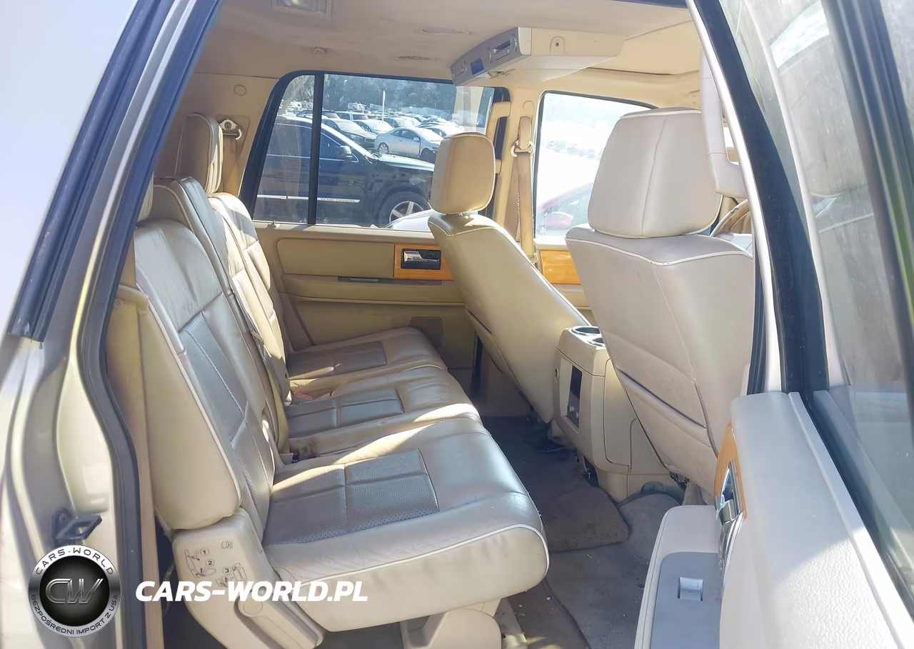 2007 Lincoln Navigator L VIN:5LMFL28577LJ24149 - 8