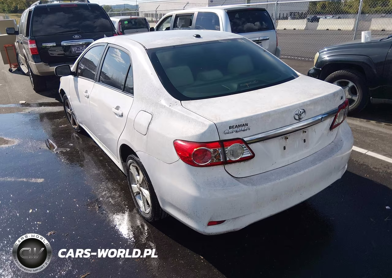 2013 Toyota Corolla Le VIN:2T1BU4EE8DC990478 - 3